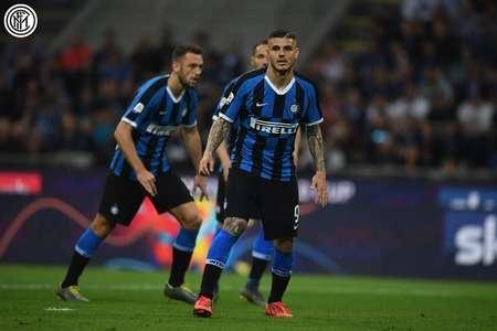 罗马诺：梅努可能在1月离开曼联，那不勒斯对租借他很感兴趣