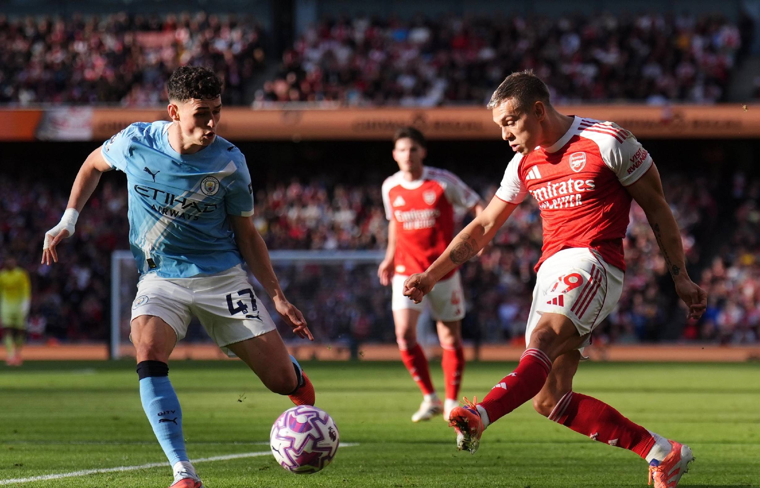 谢维军谈踢中卫：我很害怕出现失误，有经历才会有成长