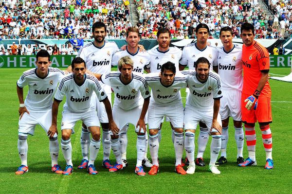 足坛年度十大新闻出炉，各界议论不断