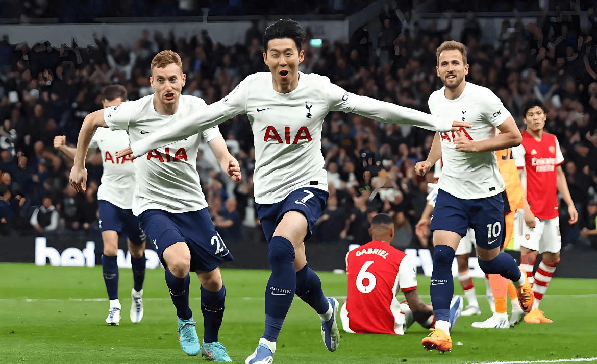 跟队记者：邓弗里斯因脚踝受伤可能缺阵至12月中旬左右