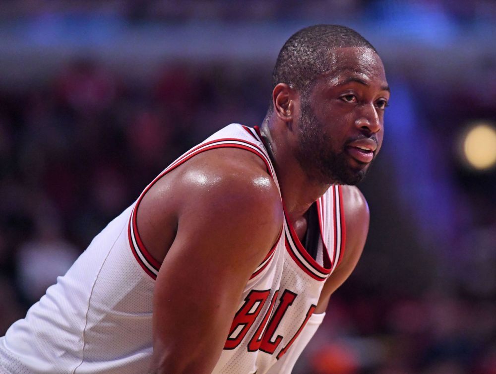 NBA｜老鹰啄伤勇士 公牛客场撞翻湖人